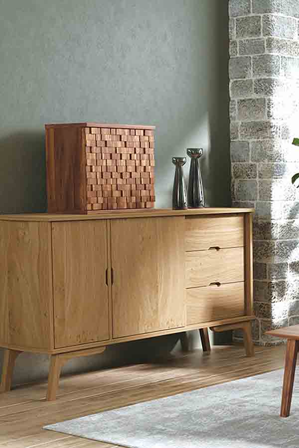 個性を感じるクラフト仏壇「ショコラ」