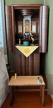 <b>M�l�i����s�ւ��u���j</b>