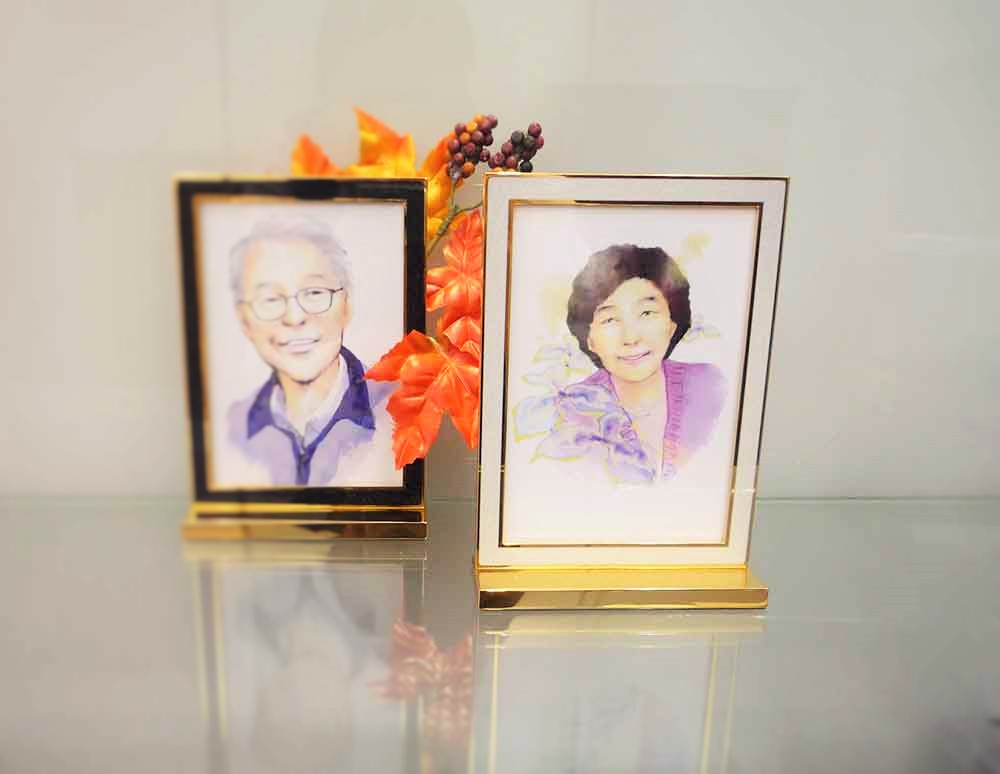 PHOTO FRAME