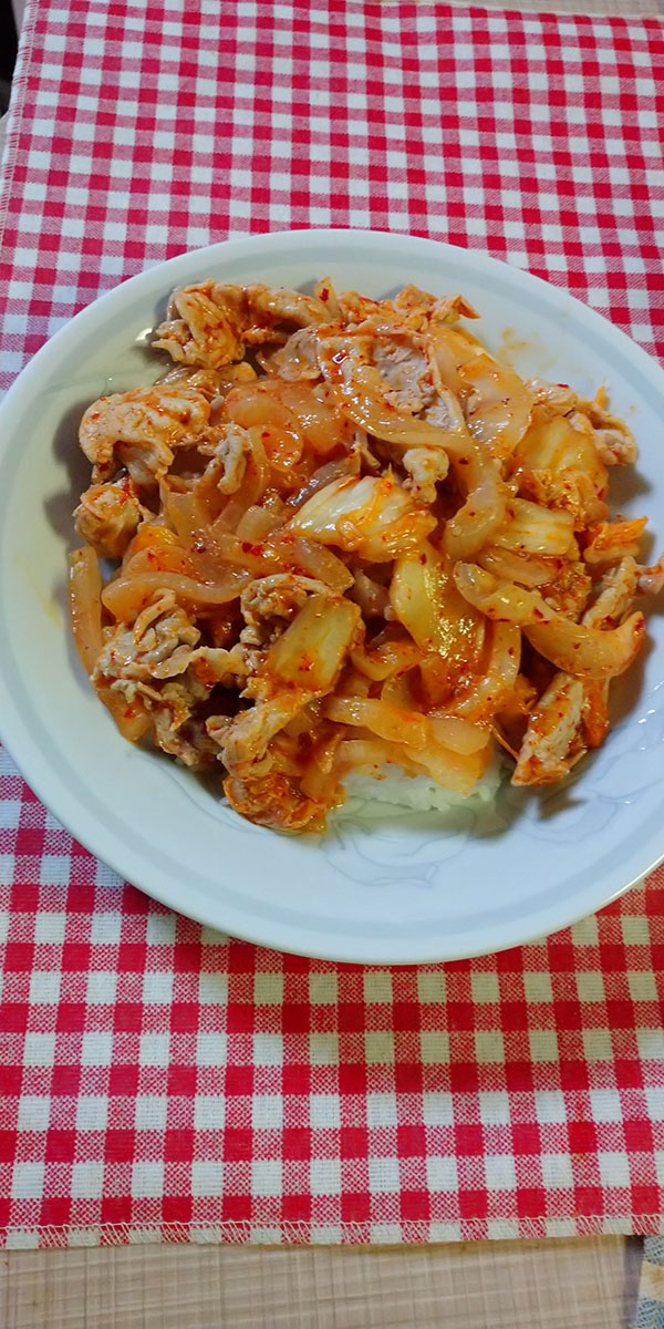 豚キムチ丼