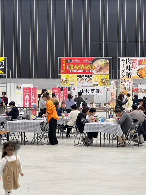 ���N���s���Ă��܂������[������